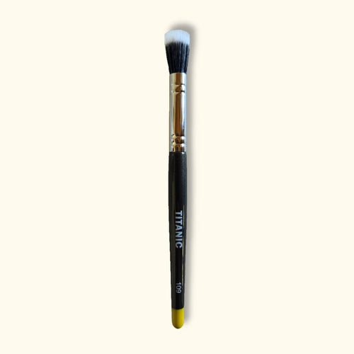 Titanic Brush Co. | No. 109 - Small Round Duo-Fibre Stipple Brush // SFX