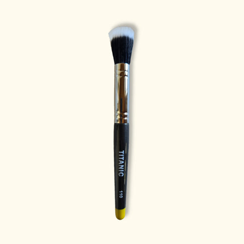 Titanic Brush Co. | No. 110 - Medium Round Duo-Fibre Stipple Brush // SFX