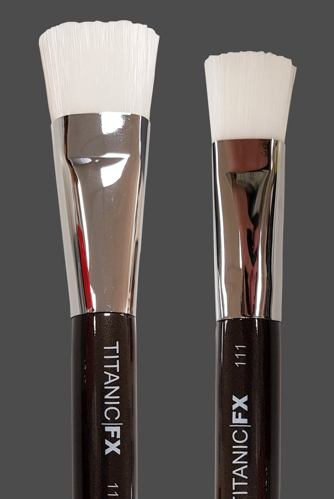 Titanic Pro-FX Brush 107 - Small Round Duo Fiber Stipple Brush