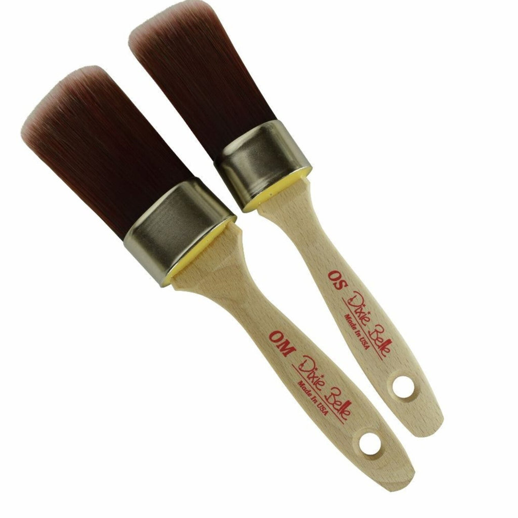 Dixie Belle Paint | Oval Synthetic Brush | Small & Medium, Brushes, Dixie Belle Paint, Titanic FX, Titanic FX Store, Prosthetic, Makeup, MUA, SFX, FX Makeup, Belfast, UK, Europe, Northern Ireland, NI